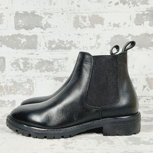 Steve Madden Women's Leopold Black Leather Pull On Chelsea Ankle Boots D398